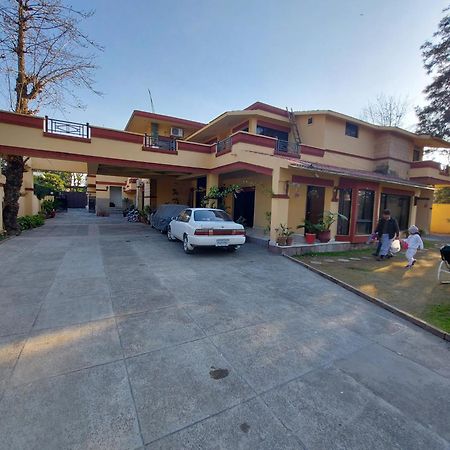 Casa Blanca Boutique Guest House Islamabad Exteriör bild