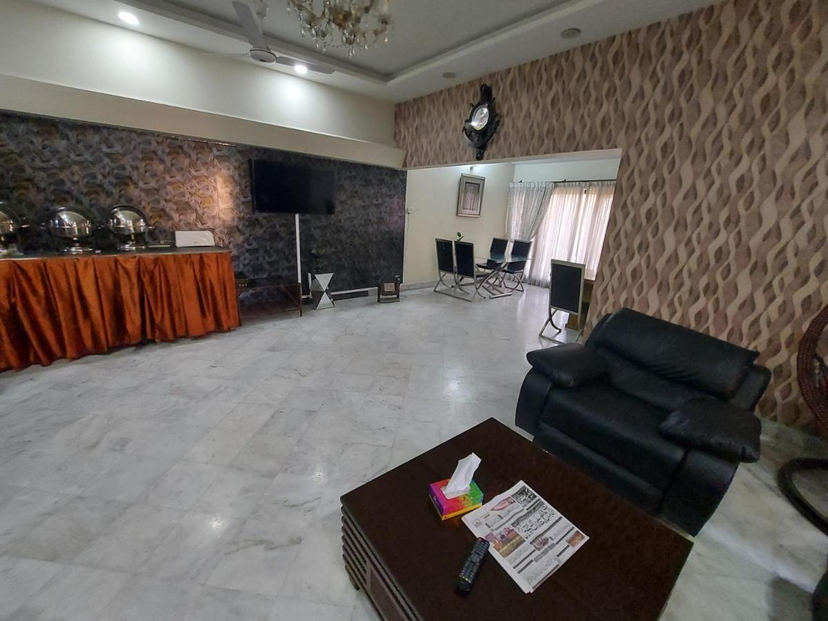 Casa Blanca Boutique Guest House Islamabad Exteriör bild