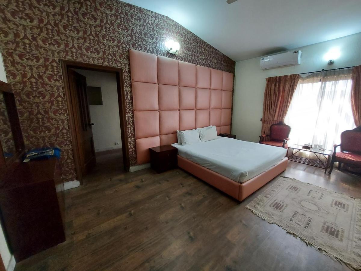 Casa Blanca Boutique Guest House Islamabad Exteriör bild