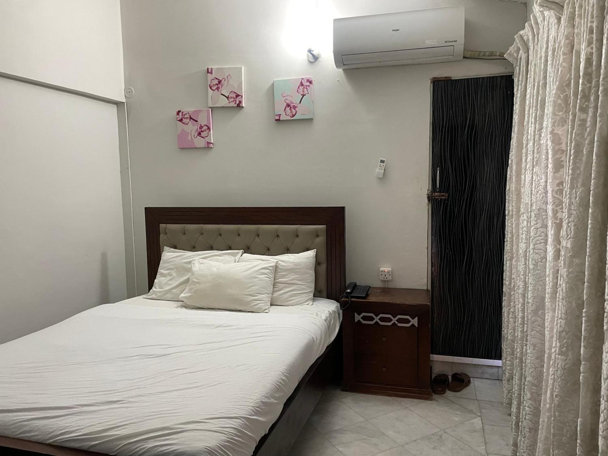 Casa Blanca Boutique Guest House Islamabad Exteriör bild