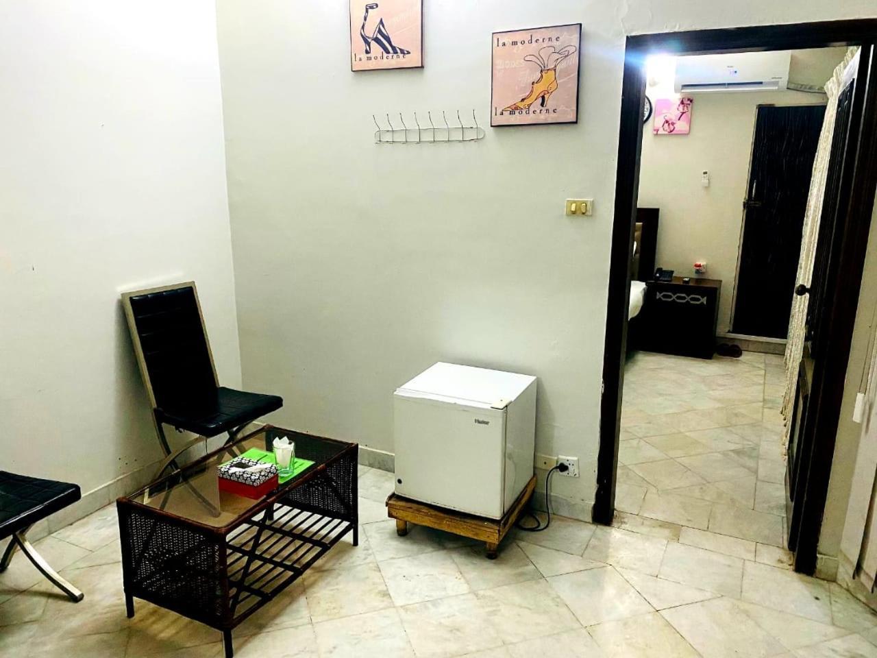 Casa Blanca Boutique Guest House Islamabad Exteriör bild