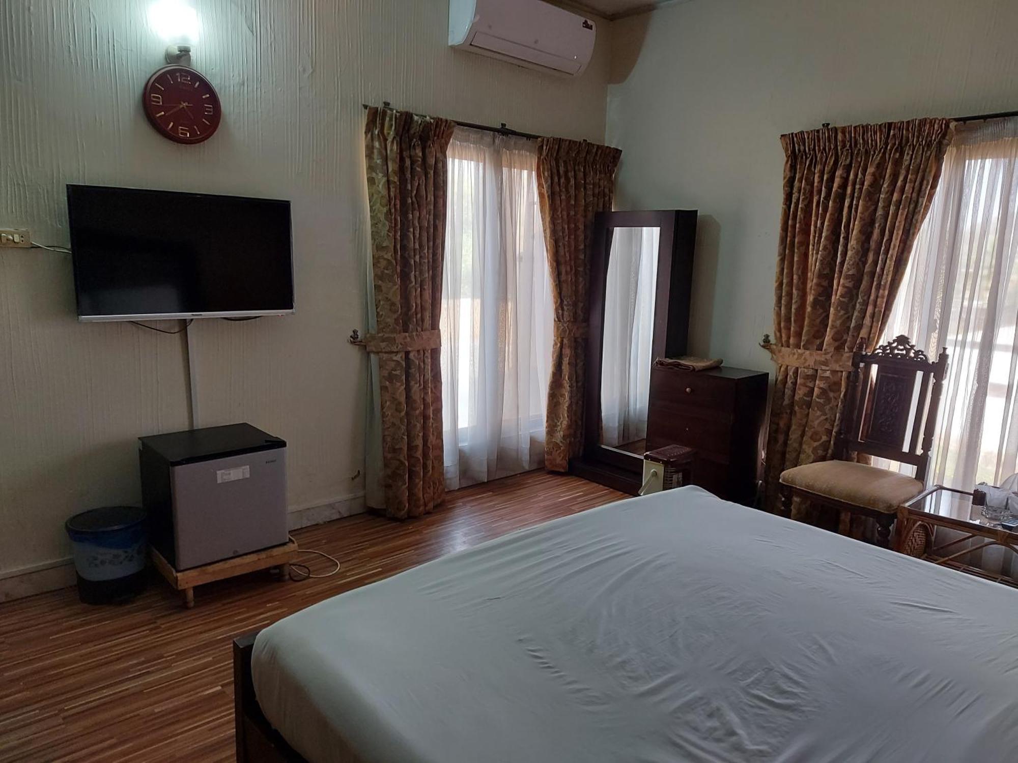 Casa Blanca Boutique Guest House Islamabad Rum bild