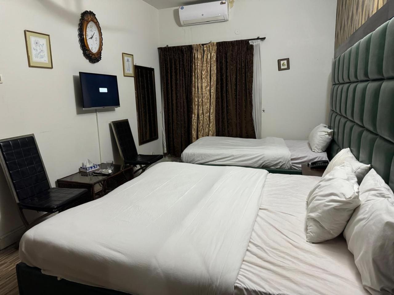 Casa Blanca Boutique Guest House Islamabad Exteriör bild