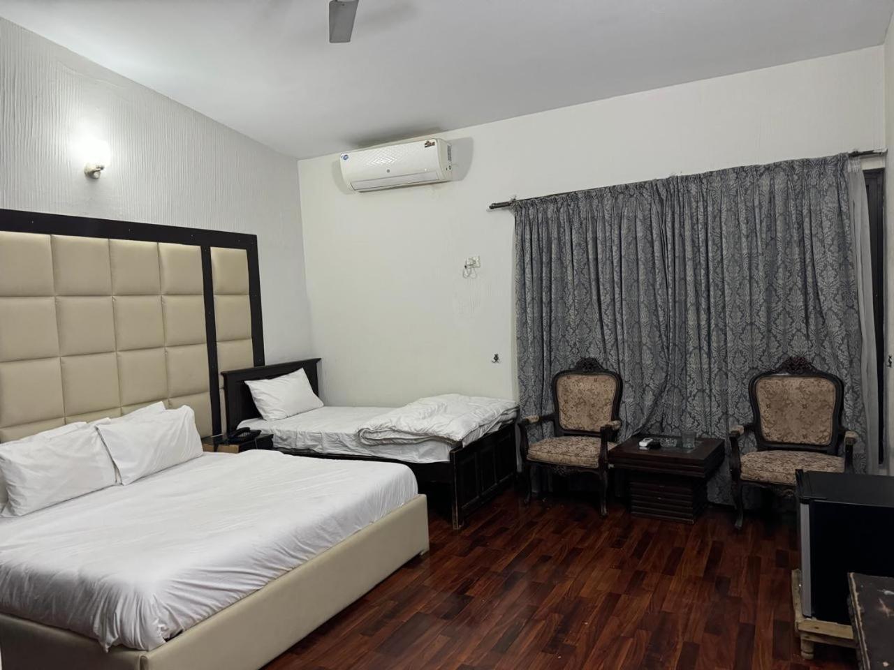 Casa Blanca Boutique Guest House Islamabad Exteriör bild