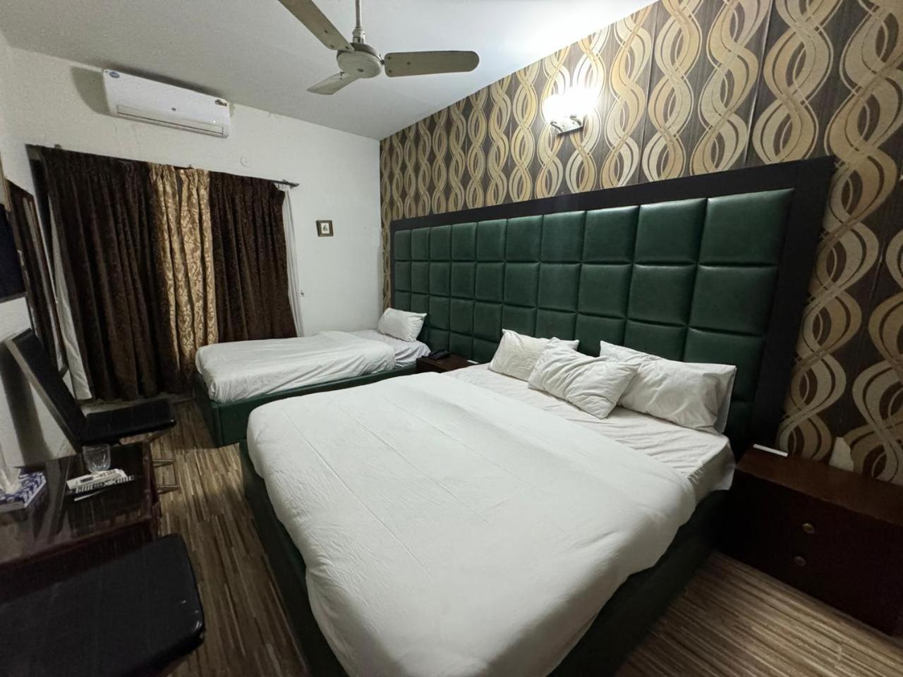 Casa Blanca Boutique Guest House Islamabad Exteriör bild