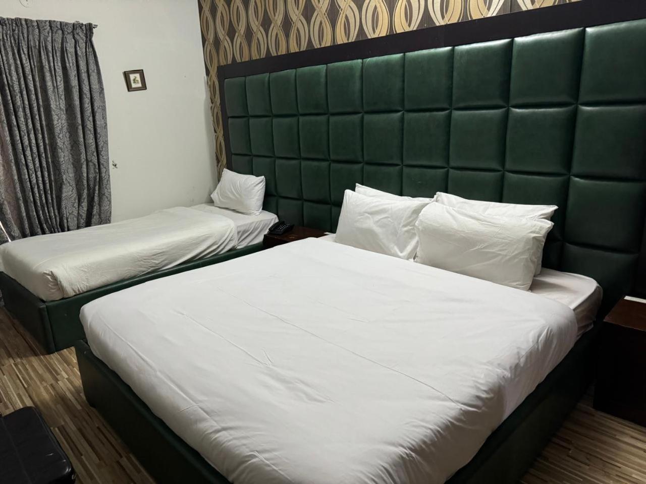 Casa Blanca Boutique Guest House Islamabad Exteriör bild