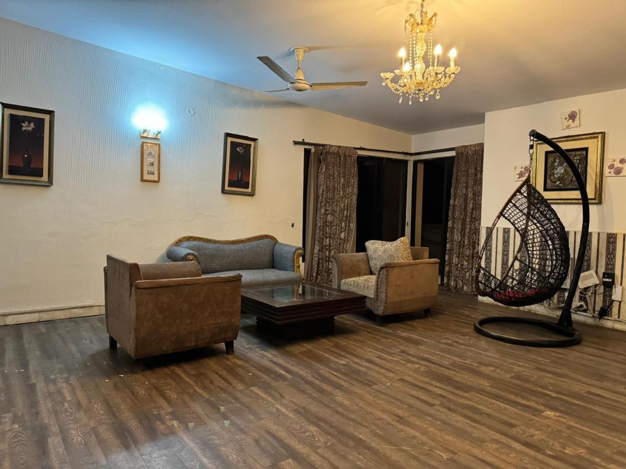 Casa Blanca Boutique Guest House Islamabad Exteriör bild